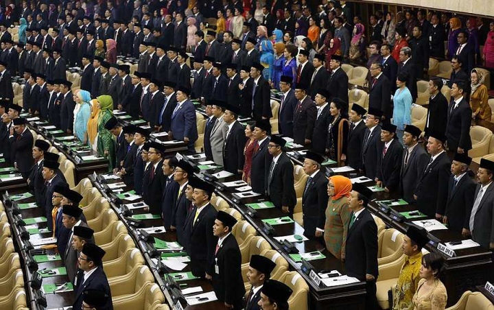 Ini Besaran Tunjangan Hari Tua yang diterima Anggota DPR dan DPD RI